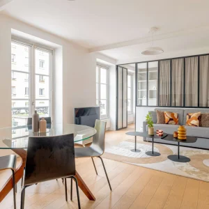 Beautiful Home Steps from Bon Marché