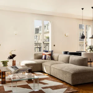 Montaigne Collection V 4BR 8PPL Duplex with AC